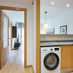 2ind1109 - 1 Bedroom Apartment *