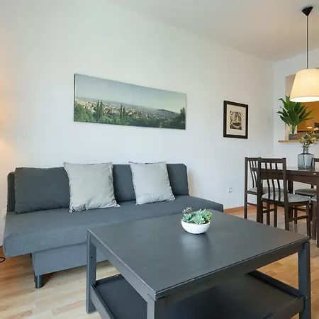 2ind1109 - 1 Bedroom